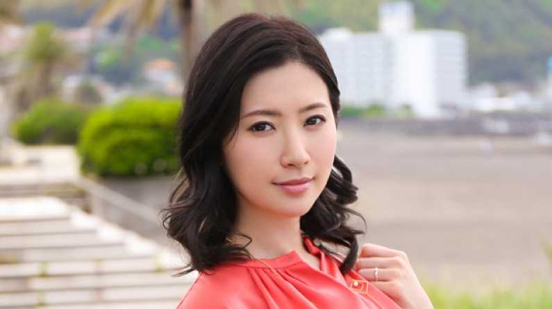 PaliVideo - No.928 Natsuko Horiguc - Part 1: Before the Hot Springs