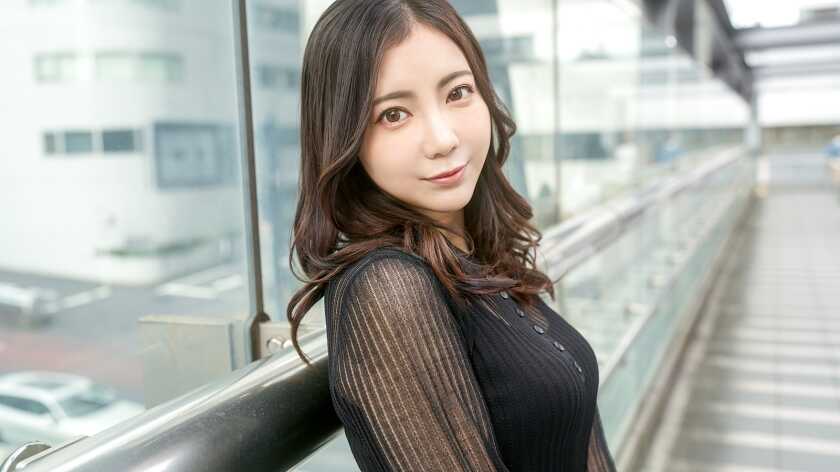 PaliVideo - [Mote Aura x ร่างกายมีประสบการณ์และไวต่อการสัมผัส] สาวอิทธิพลสวยอายุ 32 ปี ในกองถ่ายครั้งแรกที่ตึงเครียดของเธอ! เริ่มจากริมฝีปากของเธอพูดกระซิบว่า 'I'm nervous…' ด้วยจูบลิ้นพันกันอย่างดุเดือดและคลื่นของความสุข เนื้อหาสาระทางกายที่ไม่ขาดตอน เสียงครางที่แท้