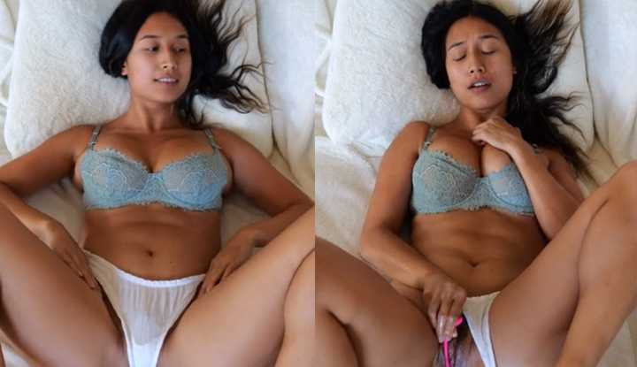 PaliTube - ตั้งกล้องถ่ายสาวโคตรสวย ช่วยตัวเอง15 นาที น้ำพุ่ง
