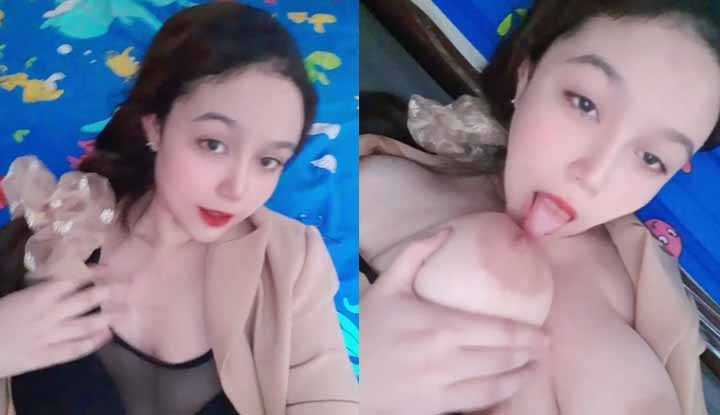 PaliTube - นมโตจนเลียหัวนมตัวเองได้ ฟินมาก