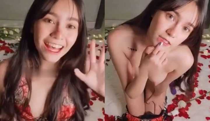 PaliTube - สาวช่วยตัวเองบนเตียงที่โรยไปด้วยกลีบกุหลาบ
