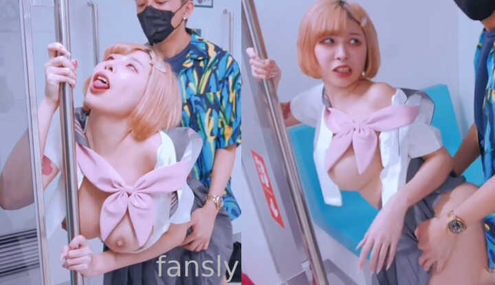 PaliTube - นักเรียนสาวผมสั้นเซ็กซี่ที่มีหน้าอกสวย ถูกผู้ลวนลามบังคับใส่บนรถไฟฟ้า MRT