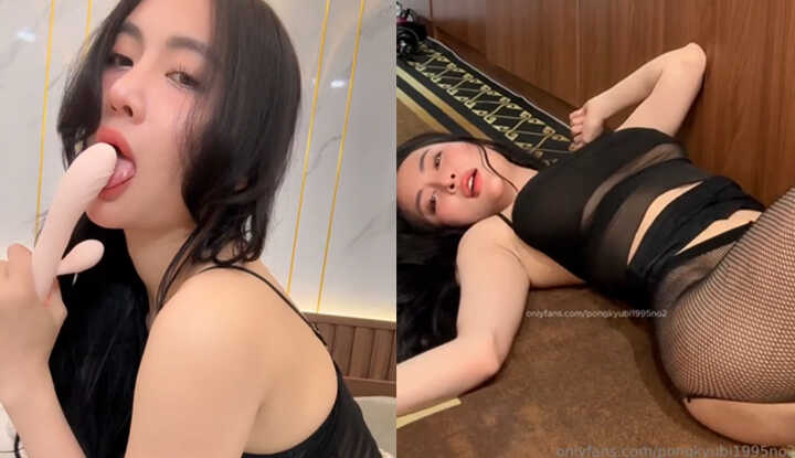 PaliTube - pong kyub 142 การช่วยตัวเองด้วยก้นในชุดเสื้อผ้าสีดำเซ็กซี่และถุงน่อง รั่วไหลวิดีโอ OnlyFans