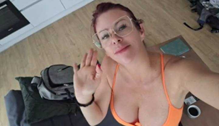 PaliTube - Alexis Fawx - การสวมบราประเภทนี้ช่วยให้นมของคุณหายใจได้ OnlyFans video leaked