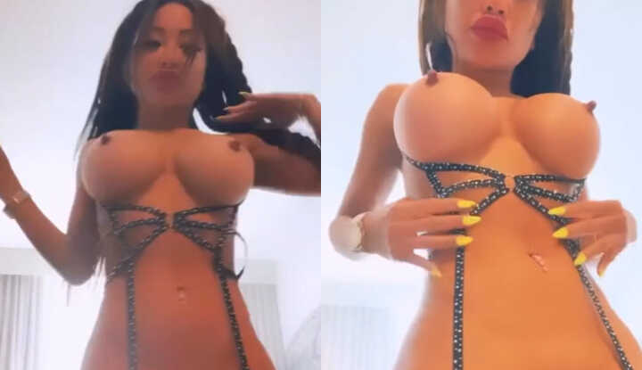 PaliTube - CJ Miles - โชว์นมใหญ่กับหีสวย ซูมใกล้ยั่ว OnlyFans video leaked