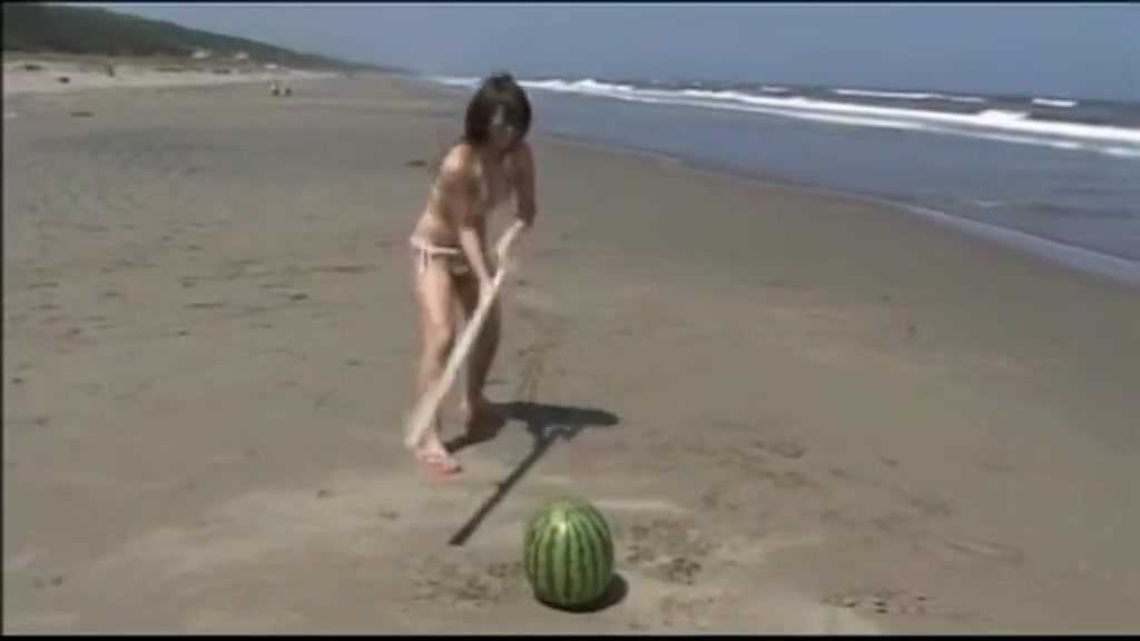 PaliTube - ถ่ายรูปเสียวริมชายหาด2