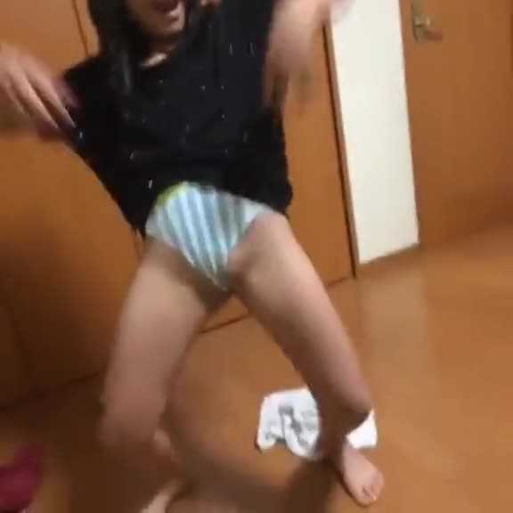 PaliTube - สาวญี่ปุุ่นโชว์โป๊นอกสถานที่2