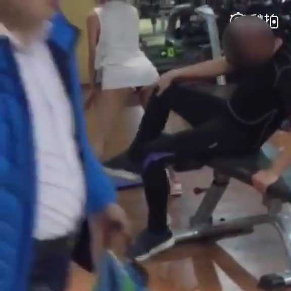 PaliTube - ลุงหื่นในฟิตเนส ชอบมาแอบดูก้นสาวๆ