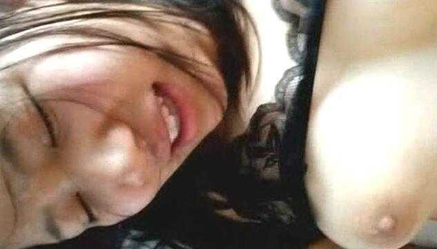 PaliTube - ทำเป็นขัดขืนไปงั้นแหละ ที่จริงหนูเงี่ยนจนหีแฉะหมดแล้ว