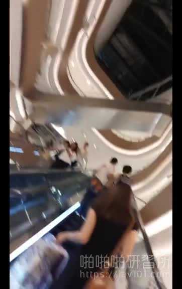 PaliTube - แอบถ่ายใต้กระโปรงสาวมาเล2