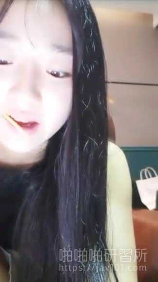 PaliTube - หนูย้อมผมจากทองเป็นดำแล้ว พี่ชอบไหมคะ