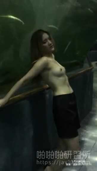 PaliTube - นางแบบนู้ดคนสวยขอโชว์เซ็กซี่นอกสถานที่ 1