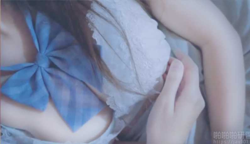 PaliTube - สองสาวรับงานสวิงกิ้งครั้งแรก 3Pก็เสียวจนน้ำหีไหลเยิ้ม１