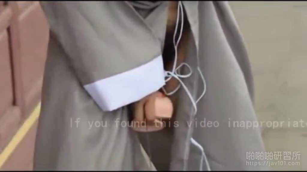 PaliTube - หลวงจีนใส่ชุดพระเยสาว แบบนี้ก็ได้เหรอ
