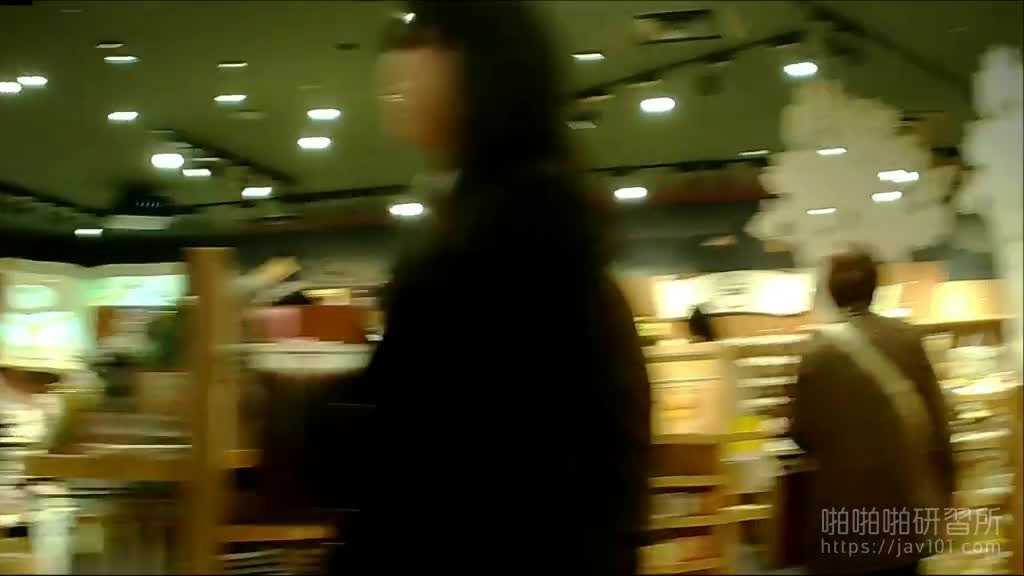 PaliTube - แอบถ่ายใต้กระโปรงสาวมัธยม เห็นกางเกงในชัดๆ 48