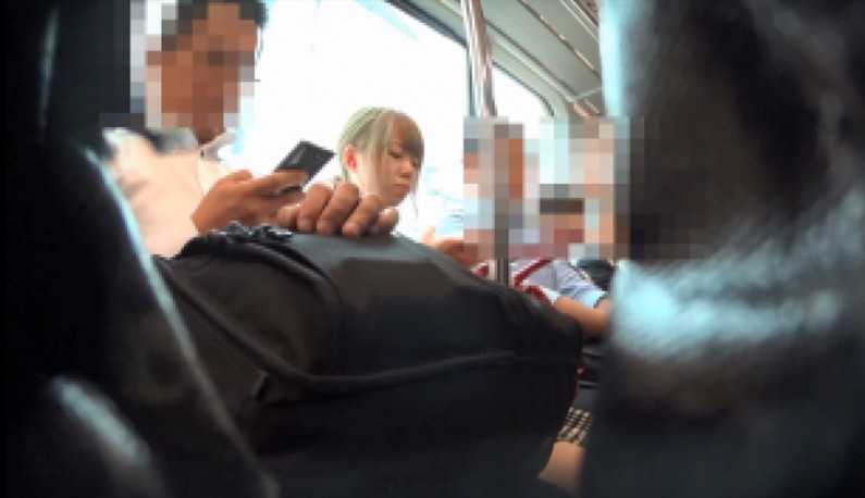 PaliTube - แอบถ่ายใต้กระโปรงสาวๆบนรถไฟฟ้า ฟินมาก