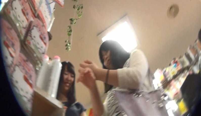 PaliTube - แอบถ่ายใต้กระโปรงสาวๆ อย่างชัด 51