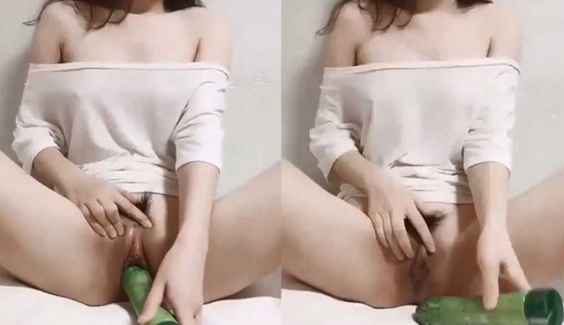PaliTube - สาวน้อยโชว์ของใส่หี