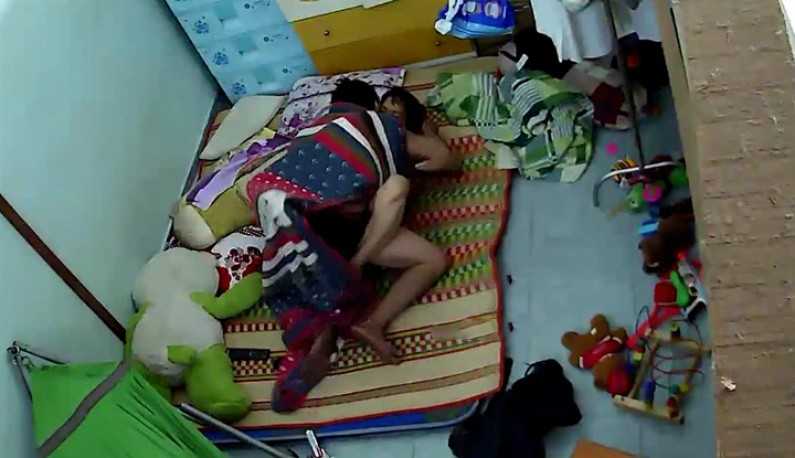 PaliTube - ความลับของผัวเมียกันโดนแอบถ่ายหมด (1)
