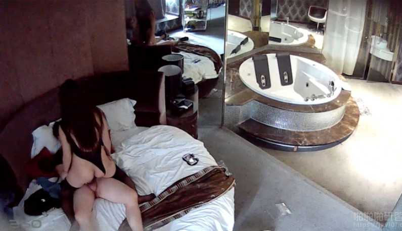 PaliTube - ลางานเพื่อไปเปิดห้องมีเซ็กส์