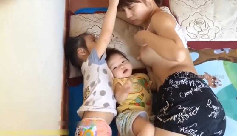 PaliTube - ภรรยาป้อนนมให้ลูก