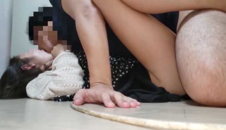 PaliTube - [FC2คนสมัครเล่น!] บุกเข้าเพื่อนข้างบ้าน ทับตัวสาวจัดการ~!!