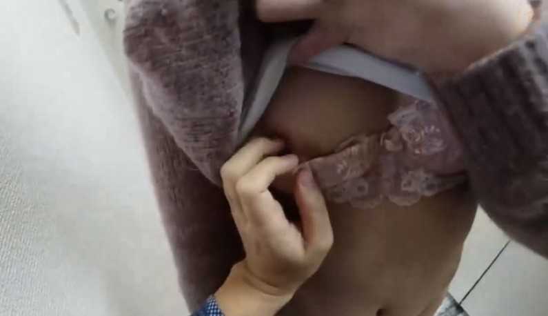 PaliTube - [FC2]ค่อยๆถอดทีละชิ้น ใครอยากดมกางเกงในหนูให้บอกมาเลย (FC2-PPV-1228305)