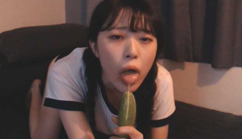 PaliTube - (เกาหลี)น้องสาวกินอะไรอยู่ มาอมแตงพี่ไม่ดีกว่าหรอ