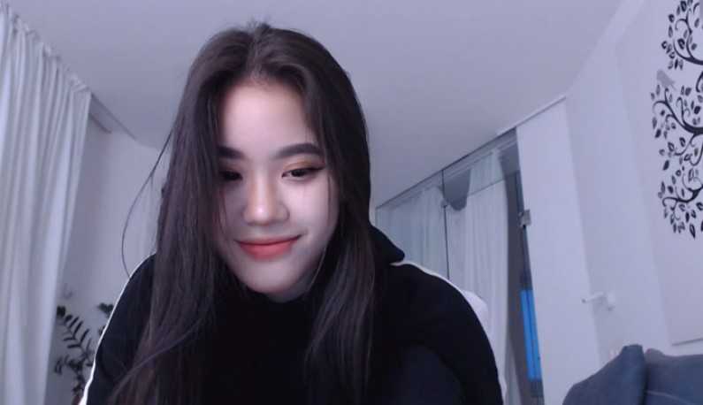 PaliTube - กักตัวอยู่บ้านกับไข่สั่นคู่ใจ part 1