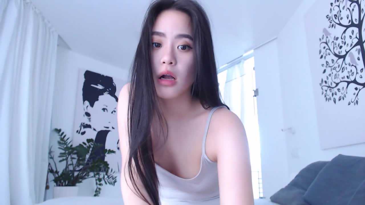 PaliTube - ลีลาเด็ดเบอร์นี้ อยากจะเย็ดให้หีช้ำเลย part 1