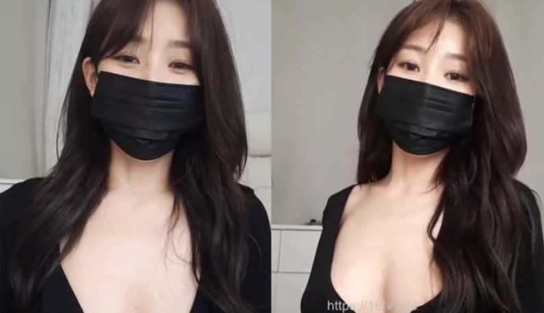 PaliTube - [เกาหลี] ระหว่างการถ่ายทอดสดเพื่อนร่วมห้องครึ่งหนึ่งของฉันเข้ามา ~ ฉันต้องเปลื้องผ้าและปล่อยให้เล่นด้วยกัน ~