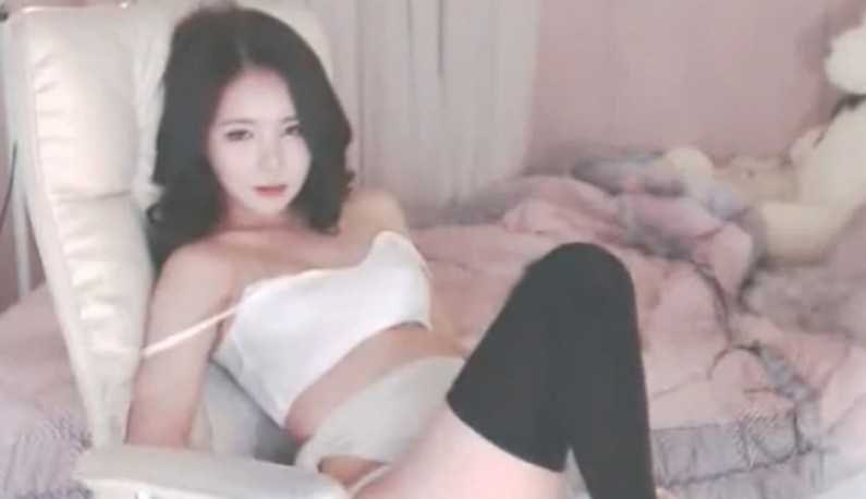 PaliTube - อยากดูส่วนไหนของหนู เลือกได้แค่จุดเดียวนะคะ