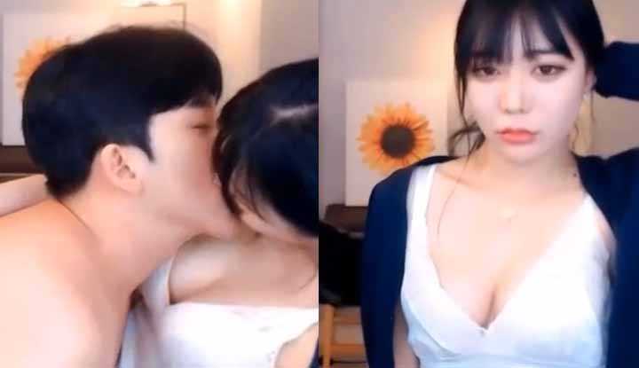 PaliTube - [เกาหลี] ไลฟ์โชว์หนุ่มหล่อสาวสวย ~ ฉันชอบบรรยากาศโรแมนติกของการเลียหน้าอกสวยๆ