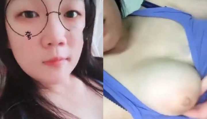 PaliTube - หลุดทางเน็ต ~ Yibao วัย 23 ปีสาวงามตัวน้อยปรับเน็ตให้ไหลออกภาพเหมือนตนเอง