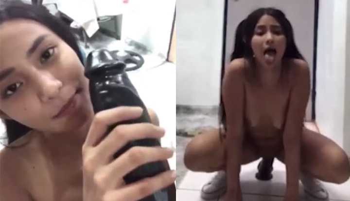 PaliTube - [ไทย] สาวไทยผอมแห้งแต่กินรสจัดมาก~ ของเล่นดำแท่งใหญ่สอดเข้าไปในหี ทำเธอเงี่ยนในไม่กี่วินาที~