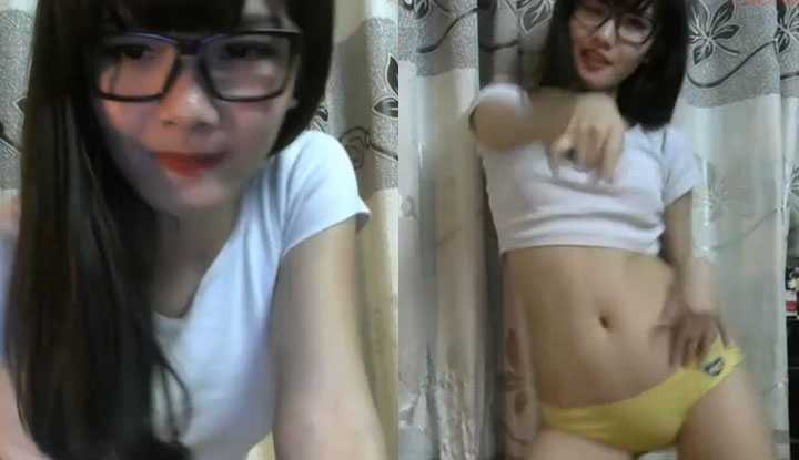 PaliTube - (เวียดนาม) Hường Hana เต้นโชว์ กกน จิ๋ว