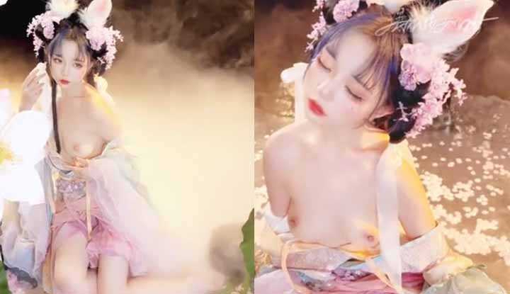 PaliTube - Cosแบบนี้น่าแทงหีไหมคะ