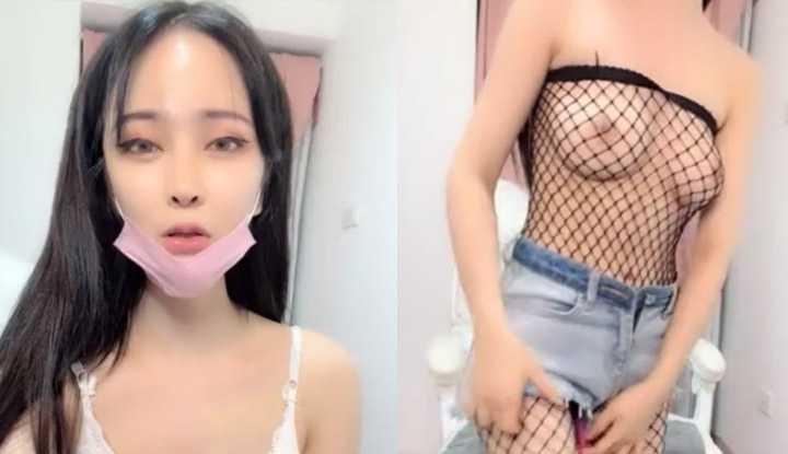 PaliTube - สาวชุดตาข่ายนมสวยหีไม่มีหมอยแถมอมชมพู Live สด