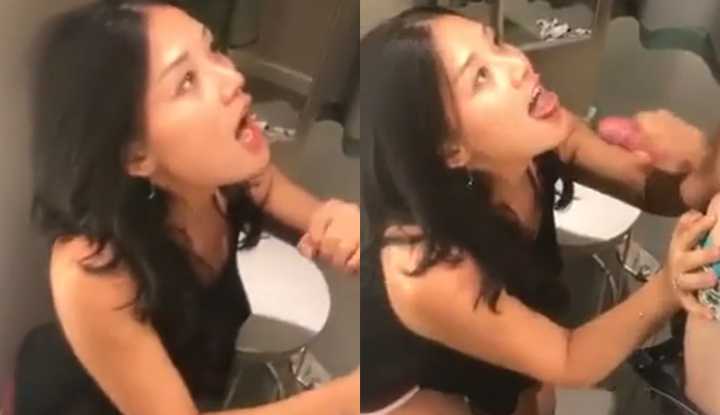 PaliTube - ชีวิตประจําวันของแฟนสาวที่ยากที่จะทําความสะอาดความต้องการของเธอ - พาแฟนชายเข้าห้องน้ําสาธารณะเพื่อทํางานด้วยมือเพื่อทําความสะอาดความต้องการของเธอ