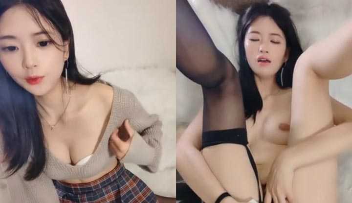 PaliTube - เล็กเก้าตื่นไม่ตื่น งาช้างสวย สาวสวยเล็ก ๆ ~ ขยายขาและสัมผัสตัวเอง น่าหลงใหลมาก