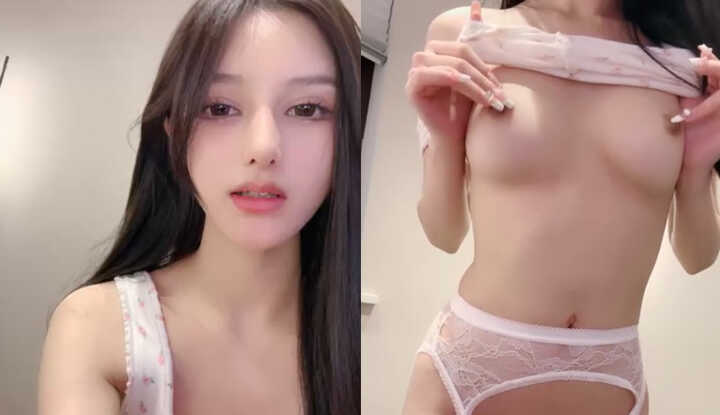 PaliTube - ความงามชั้นยอดที่สวมถุงใส่ขาสีขาว สะโพกที่สง่างาม ริมฝีปากที่อ่อนนุ่มและไร้ขน และรูงามที่แน่นและเปิด