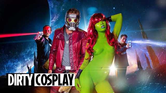 PaliTube - LETSDOEIT - DIRTY COSPLAY - Intergalactic Fuckgitives