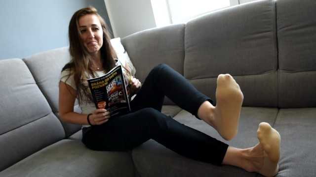 PaliTube - Croma's BIG smelly socks and feet (huge feet, foot fetish, soles, pov feet)