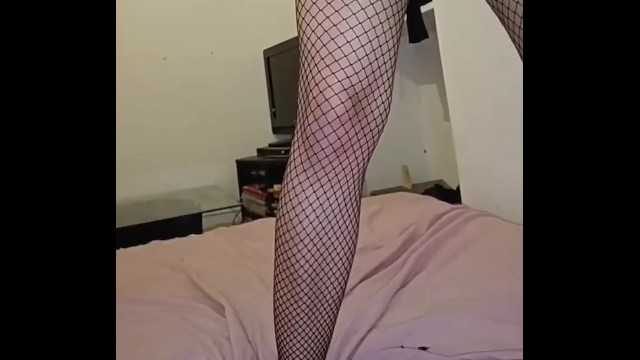 PaliTube - I jerk off to my super sexy female in stockings and make her squirt