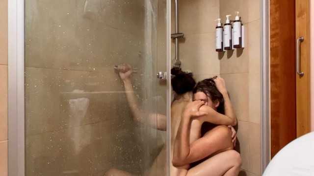 PaliTube - #143 We had the most romantic shower sex in Madrid!