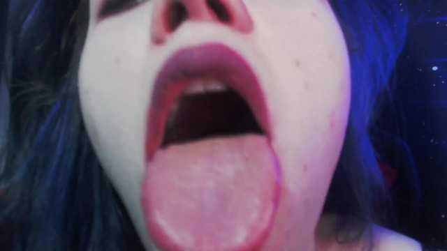 PaliTube - ASMR Spitting on glass ????????????
