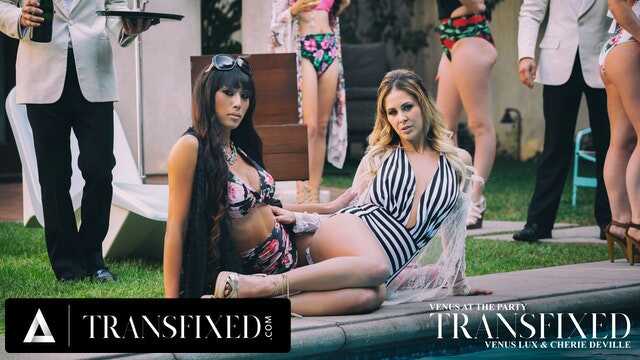 PaliTube - TRANSFIXED - Venus Lux & MILF Cherie DeVille Erotic Sex FULL SCENE!